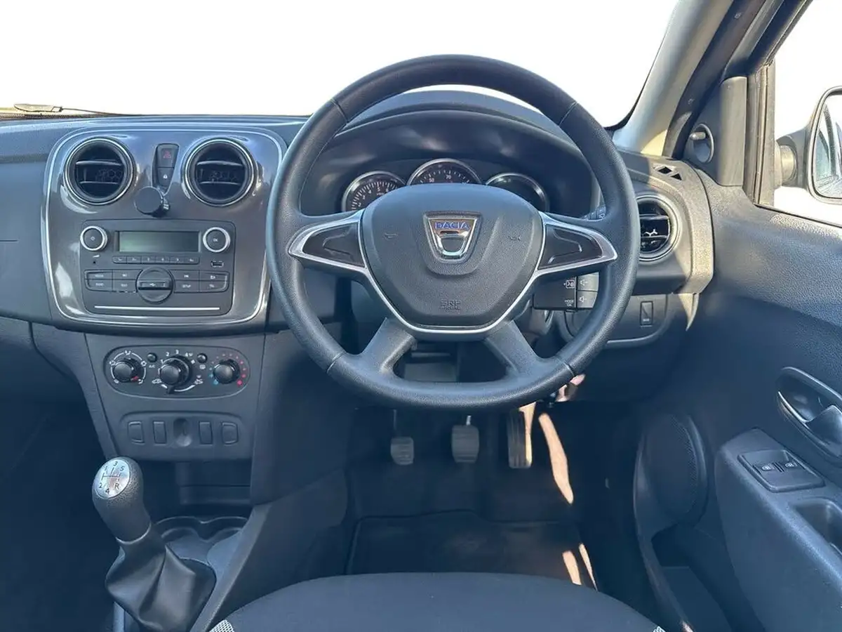 2019-dacia-sandero-stepway-09-tce-essential-big-11