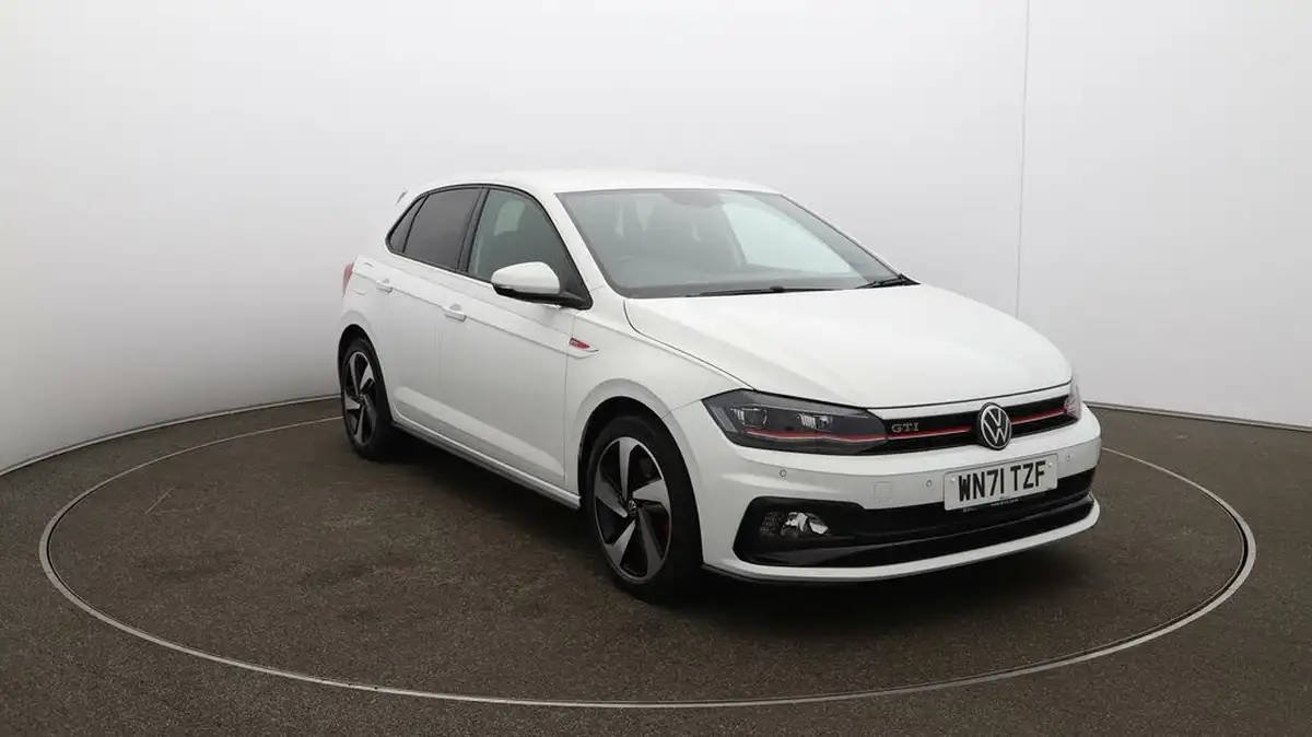 2021-volkswagen-polo-20-tsi-gti-207ps-big-41