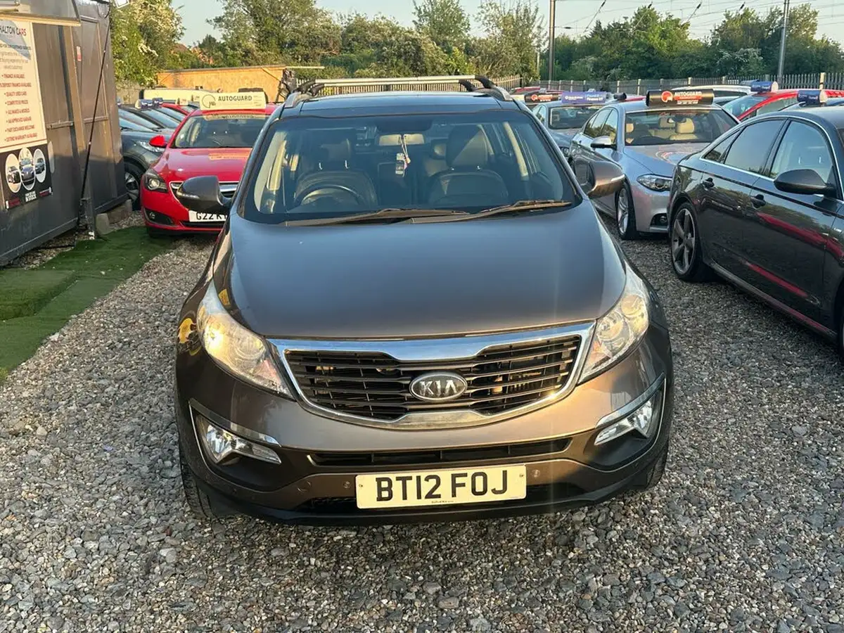 2012-kia-sportage-17td-2-big-2