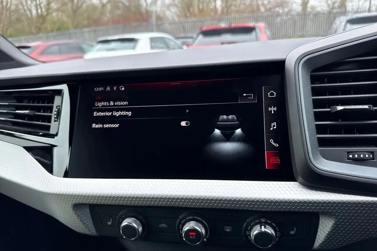 2023-audi-a1-10-30-tfsi-s-line-big-56