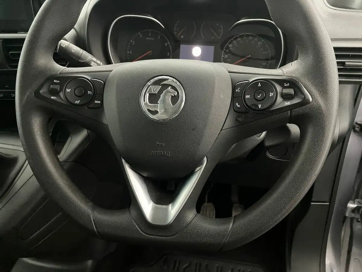 2020-vauxhall-combo-life-15-energy-100ps-7st-big-33