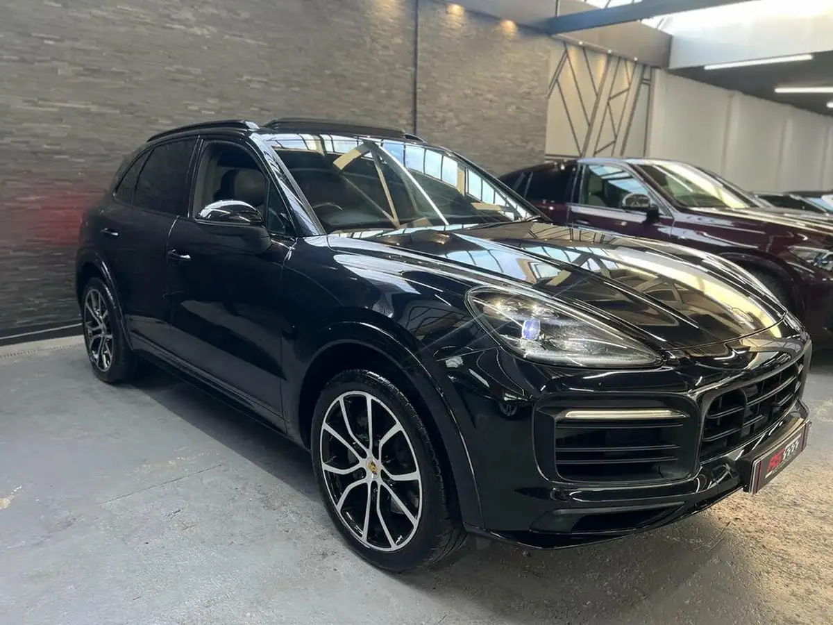 2019-porsche-cayenne-30-v6-s-big-3