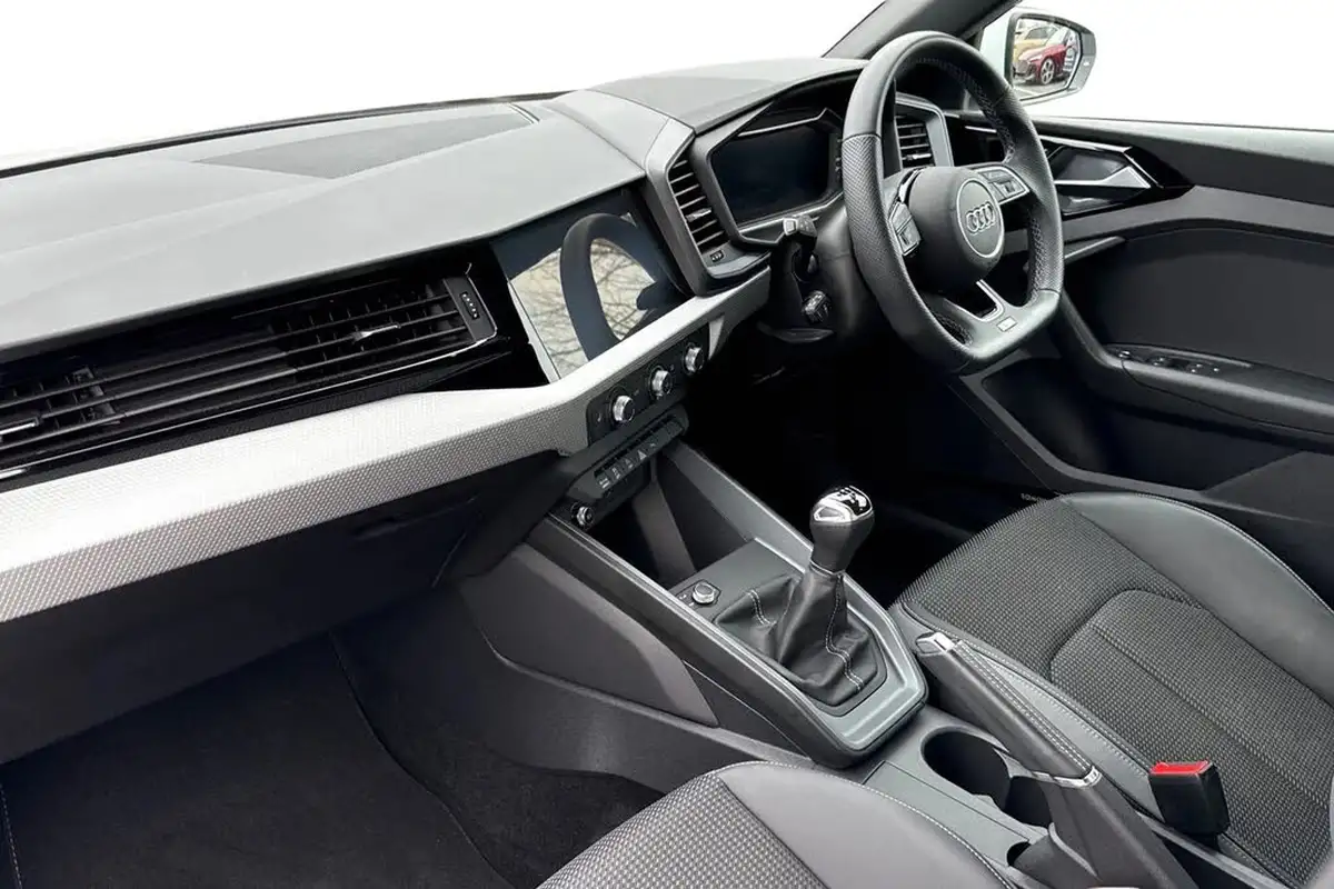 2023-audi-a1-10-30-tfsi-s-line-big-8
