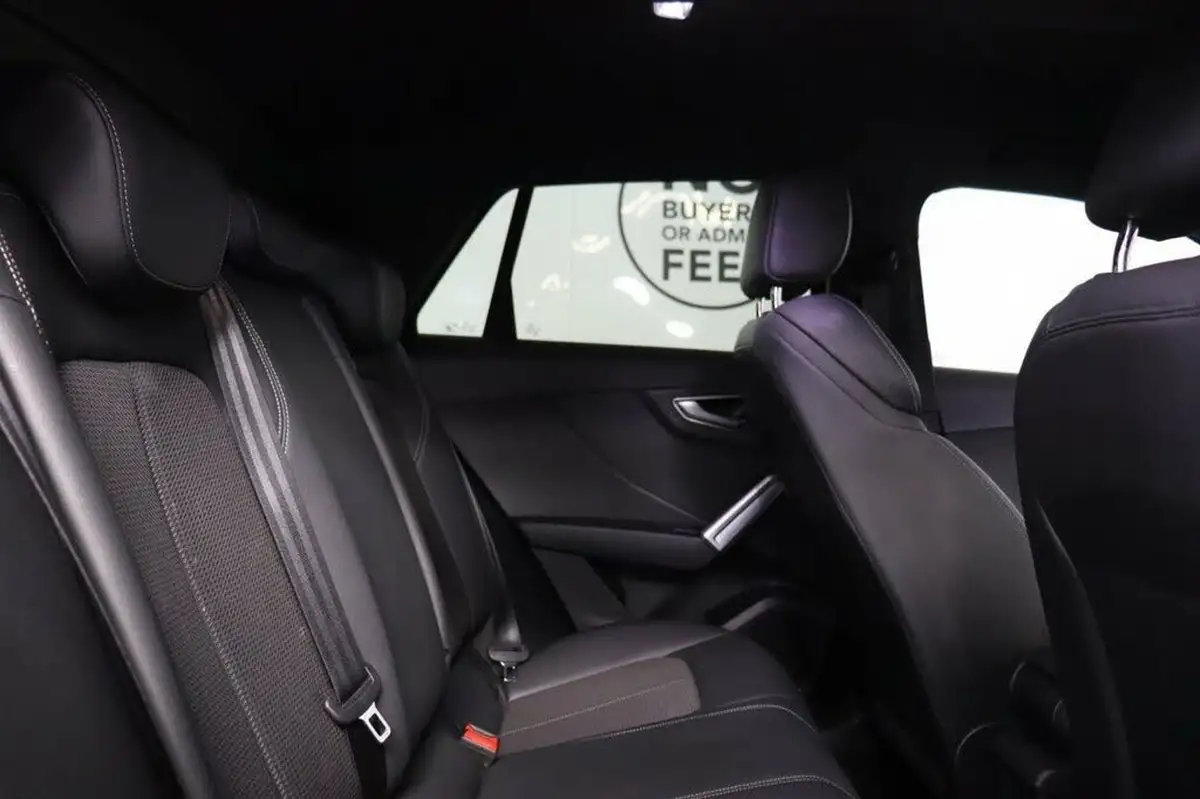 2021-audi-q2-15-35-tfsi-s-line-tronic-big-32