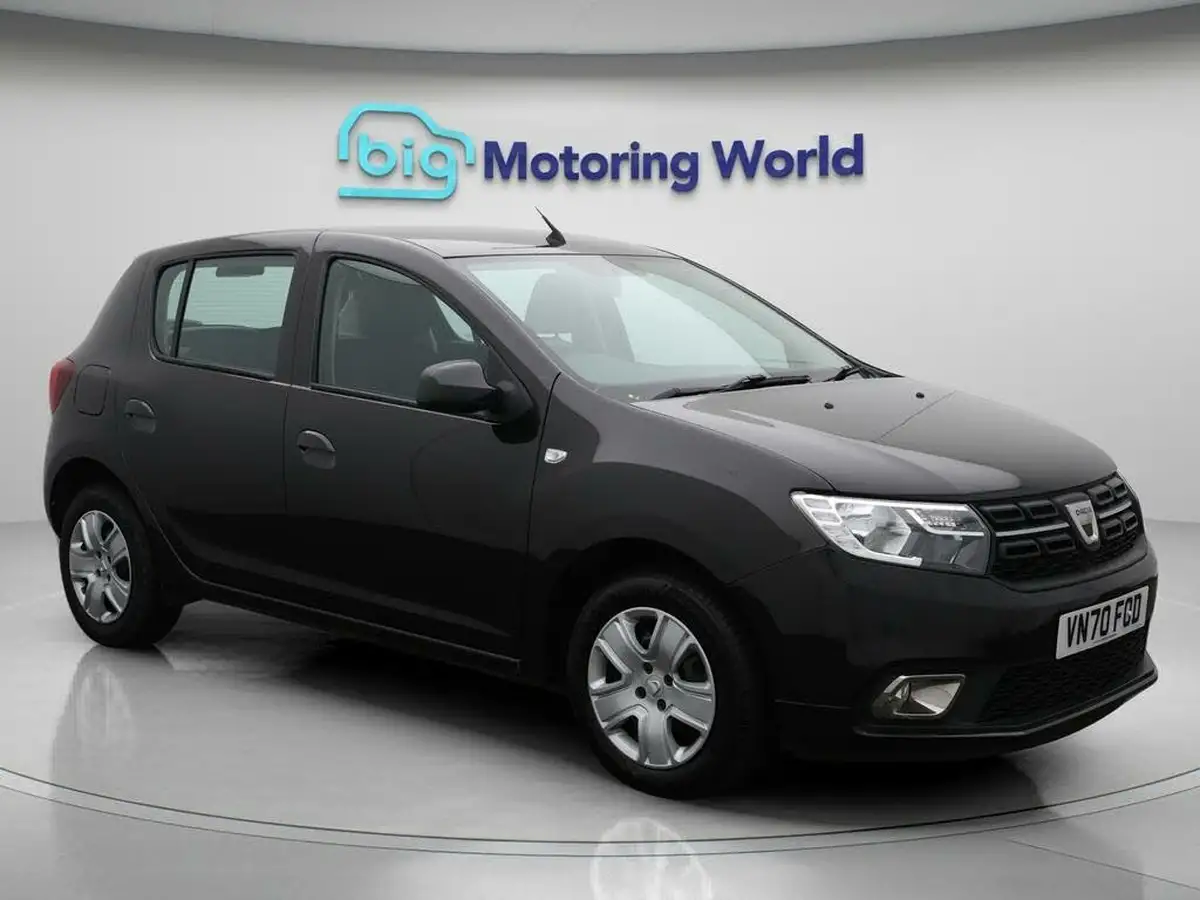 2020-dacia-sandero-09-tce-comfort-big-0