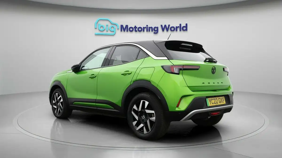 2022-vauxhall-mokka-e-elite-premium-big-4