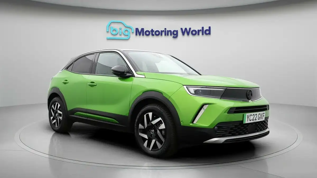 2022-vauxhall-mokka-e-elite-premium-big-0