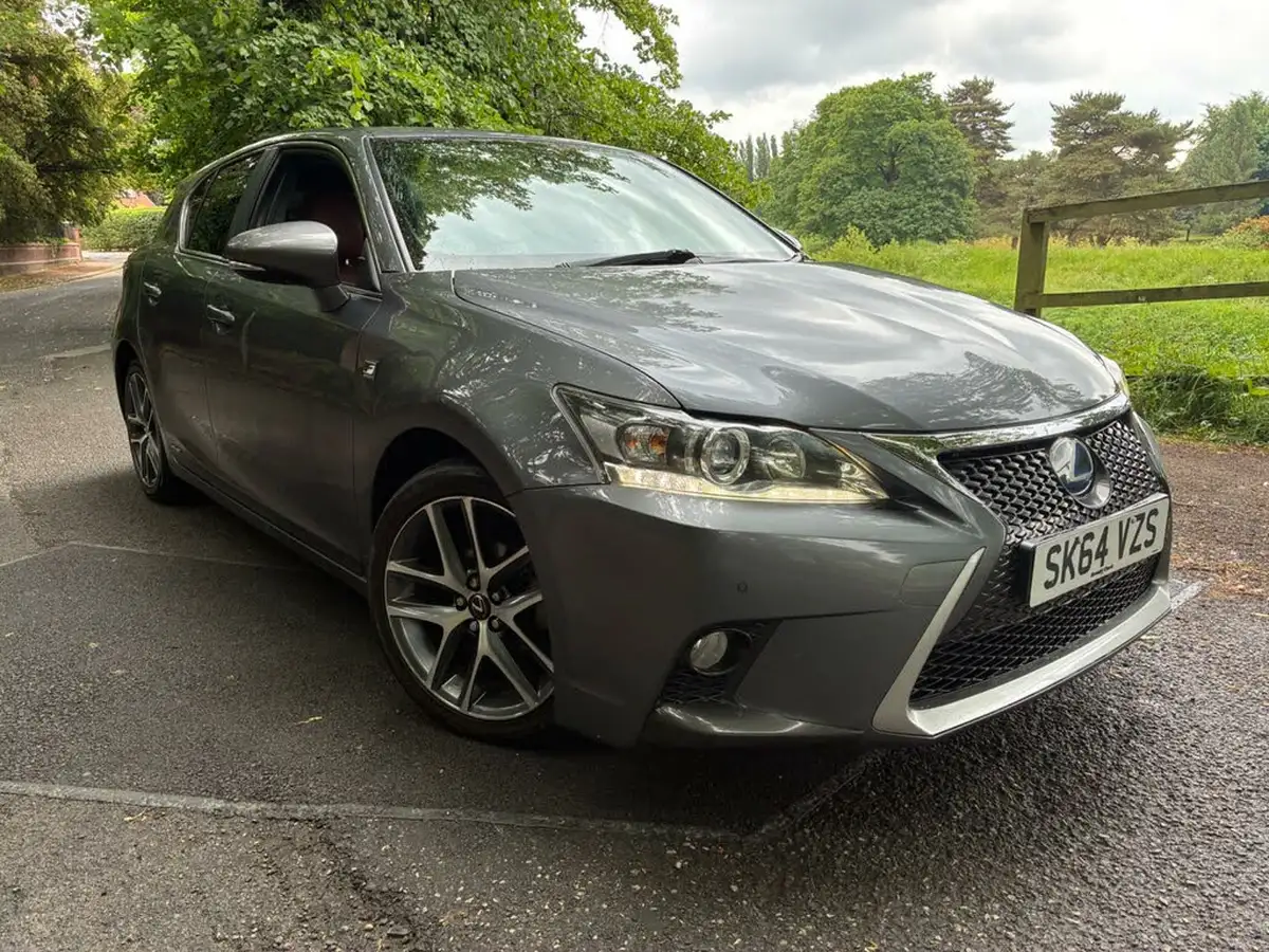 2014-lexus-ct-200h-18-f-sport-big-13