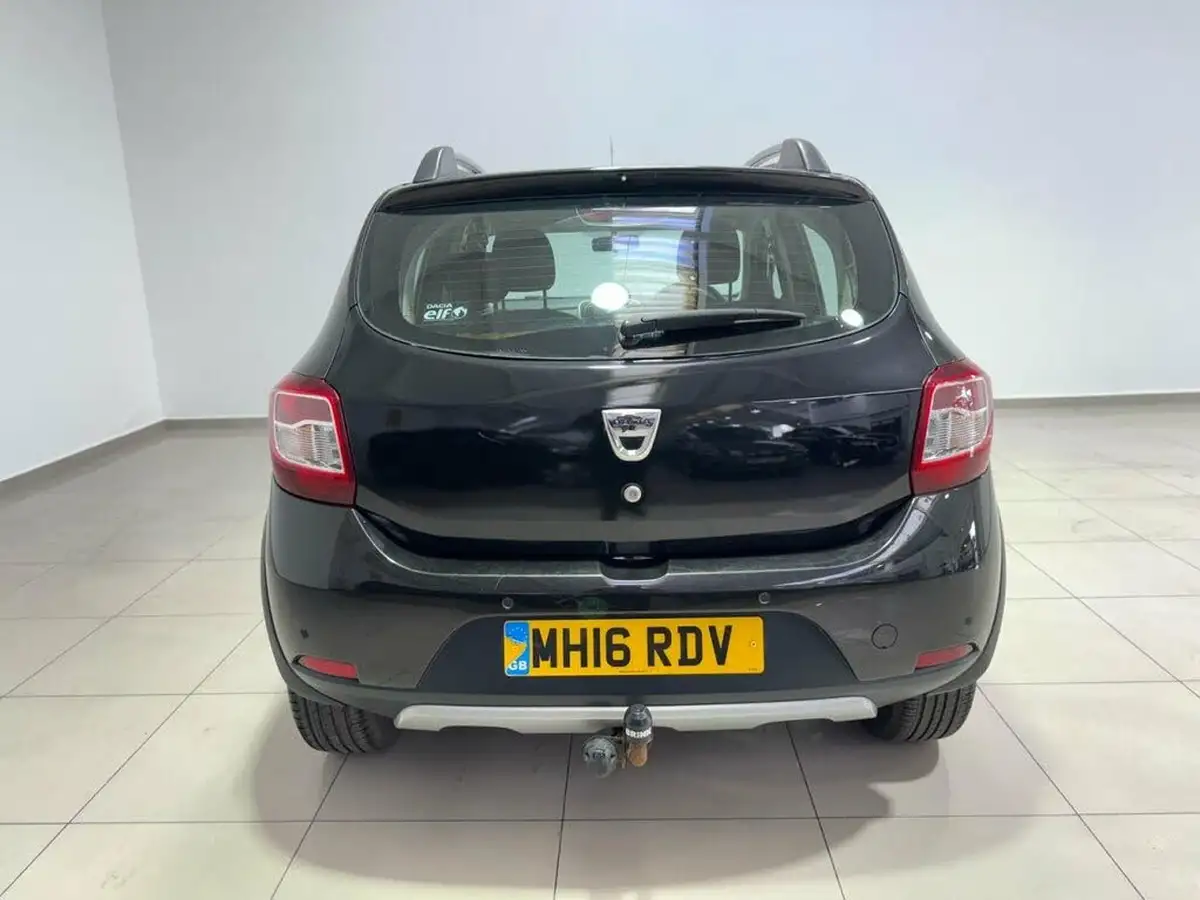2016-dacia-sandero-stepway-15dci-laureate-big-7