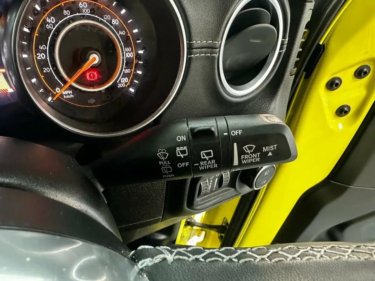2023-jeep-wrangler-20-gme-overland-big-47