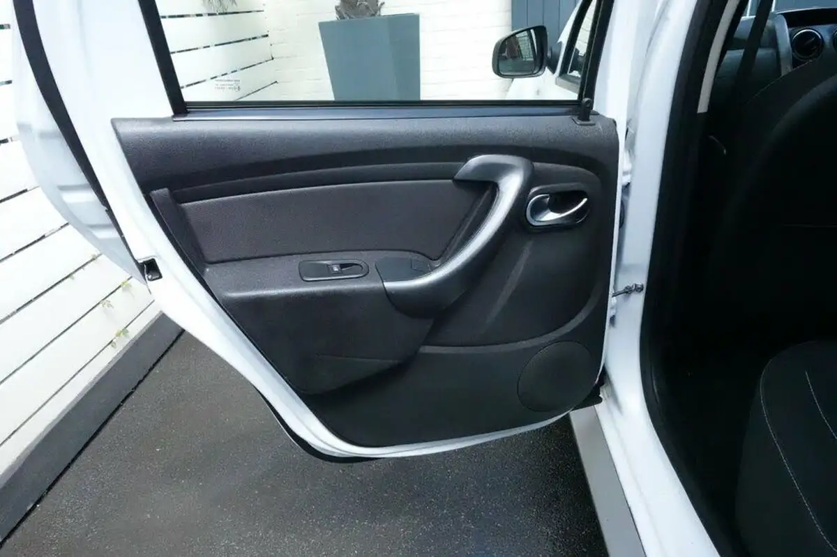 2017-dacia-duster-12-tce-prestige-big-31