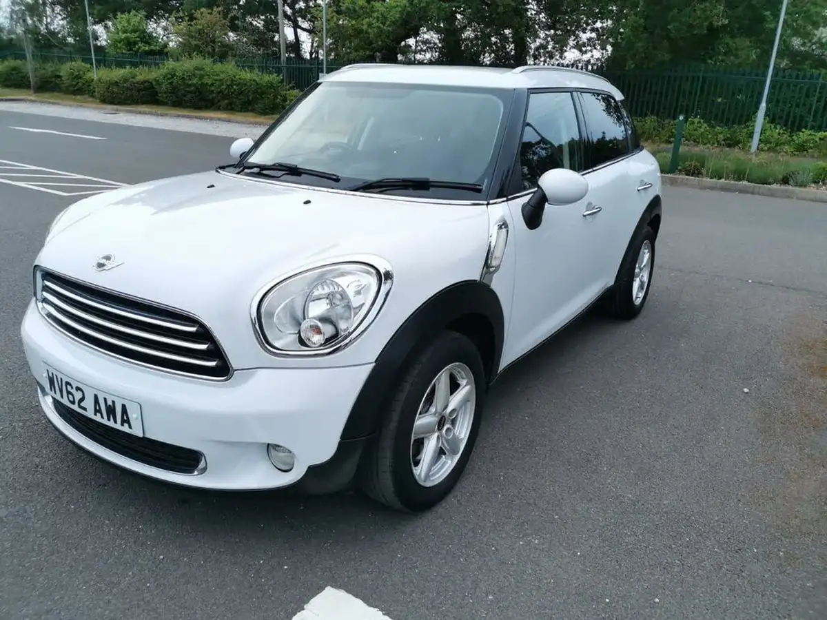 2012-mini-countryman-16-one-98bhp-big-1