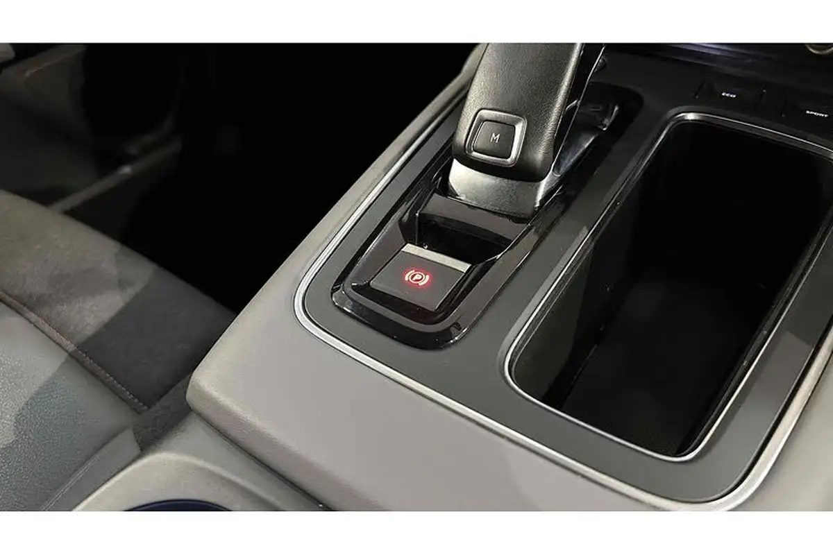 2020-citroen-c5-aircross-12-puretech-flair-plus-eat8-big-50
