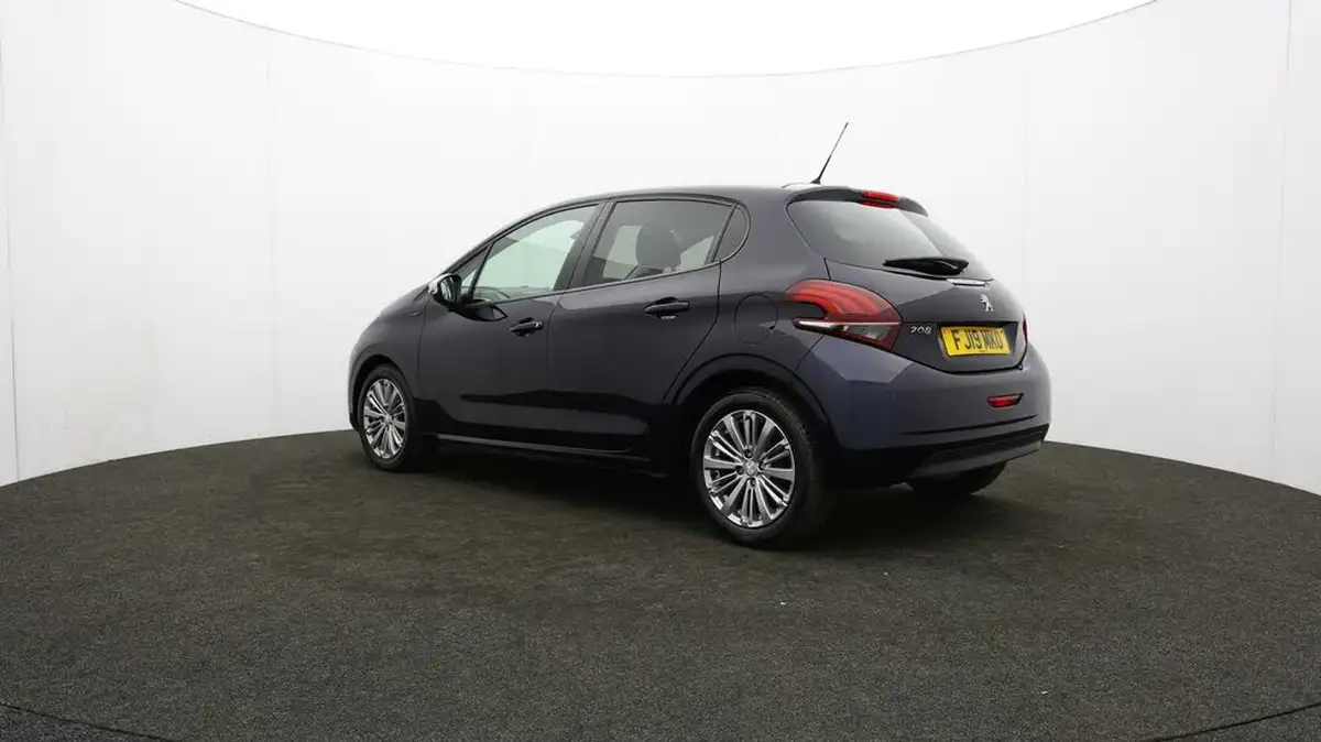 2019-peugeot-208-12-puretech-signature-big-75