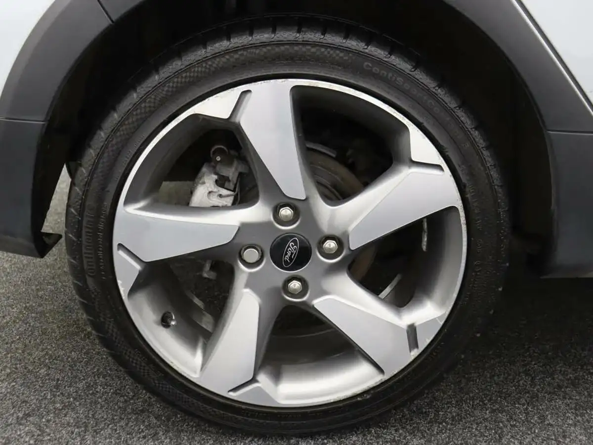 2019-ford-fiesta-10t-active-x-125ps-big-6