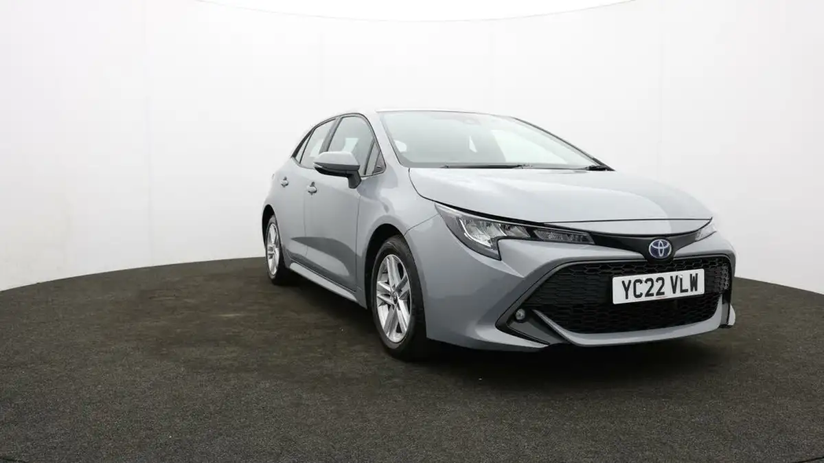 2022-toyota-corolla-18-vvt-i-icon-120bhp-trk-hatchback-5d-big-47