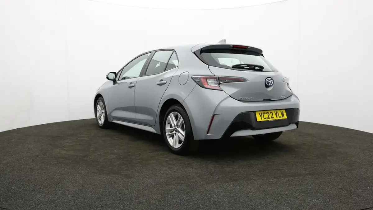 2022-toyota-corolla-18-vvt-i-icon-120bhp-trk-hatchback-5d-big-75