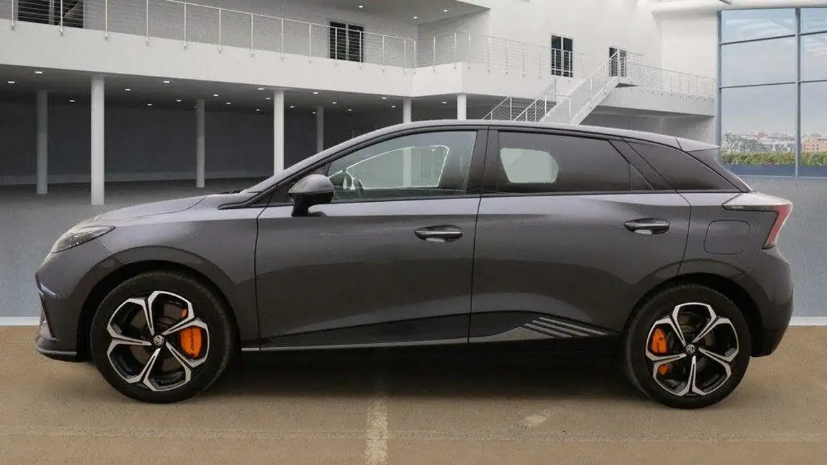 2023-mg-mg4-e-xpower-ev-big-5