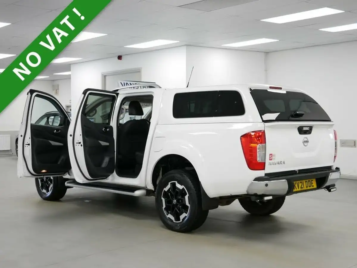 2021-nissan-navara-23dci-tt-tekna-8-navileather-auto-big-27