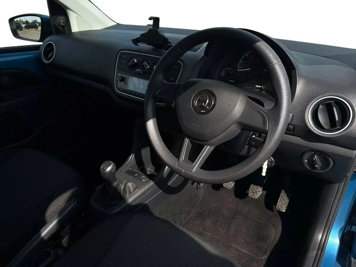 2019-skoda-citigo-10-se-3d-big-8