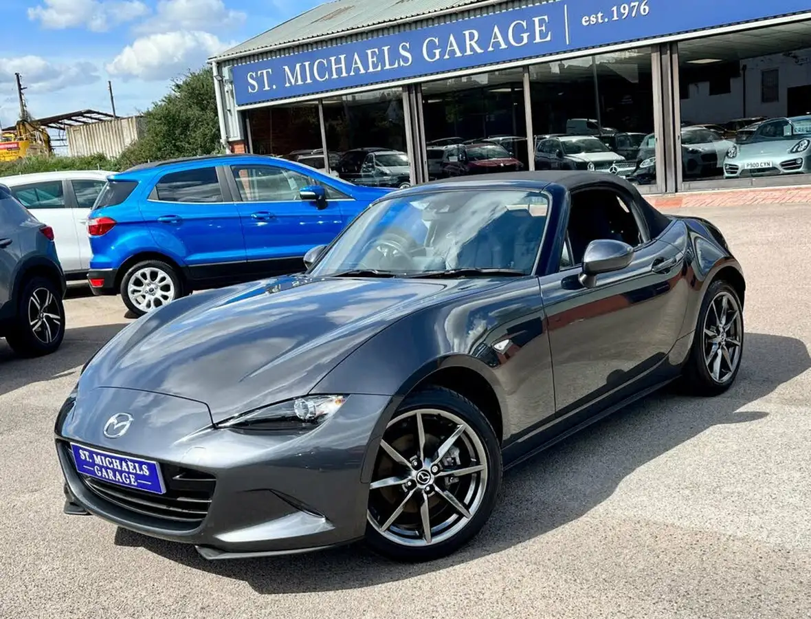 2018-mazda-mx-5-20-sport-convertible-big-2