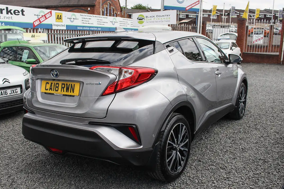 2018-toyota-c-hr-18-vvt-i-excel-big-2