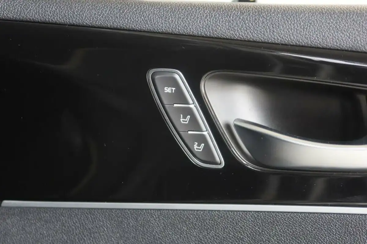 2019-kia-sorento-22-crdi-gt-line-s-big-16