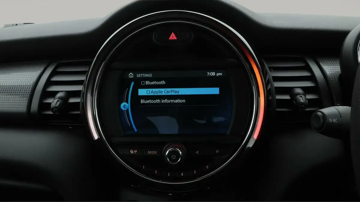 2020-mini-cooper-15-cooper-classic-hatchback-3d-auto-big-25