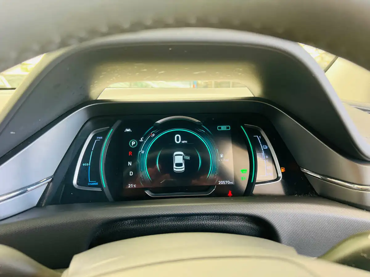 2021-hyundai-ioniq-16-gdi-premium-se-hybrid-big-11