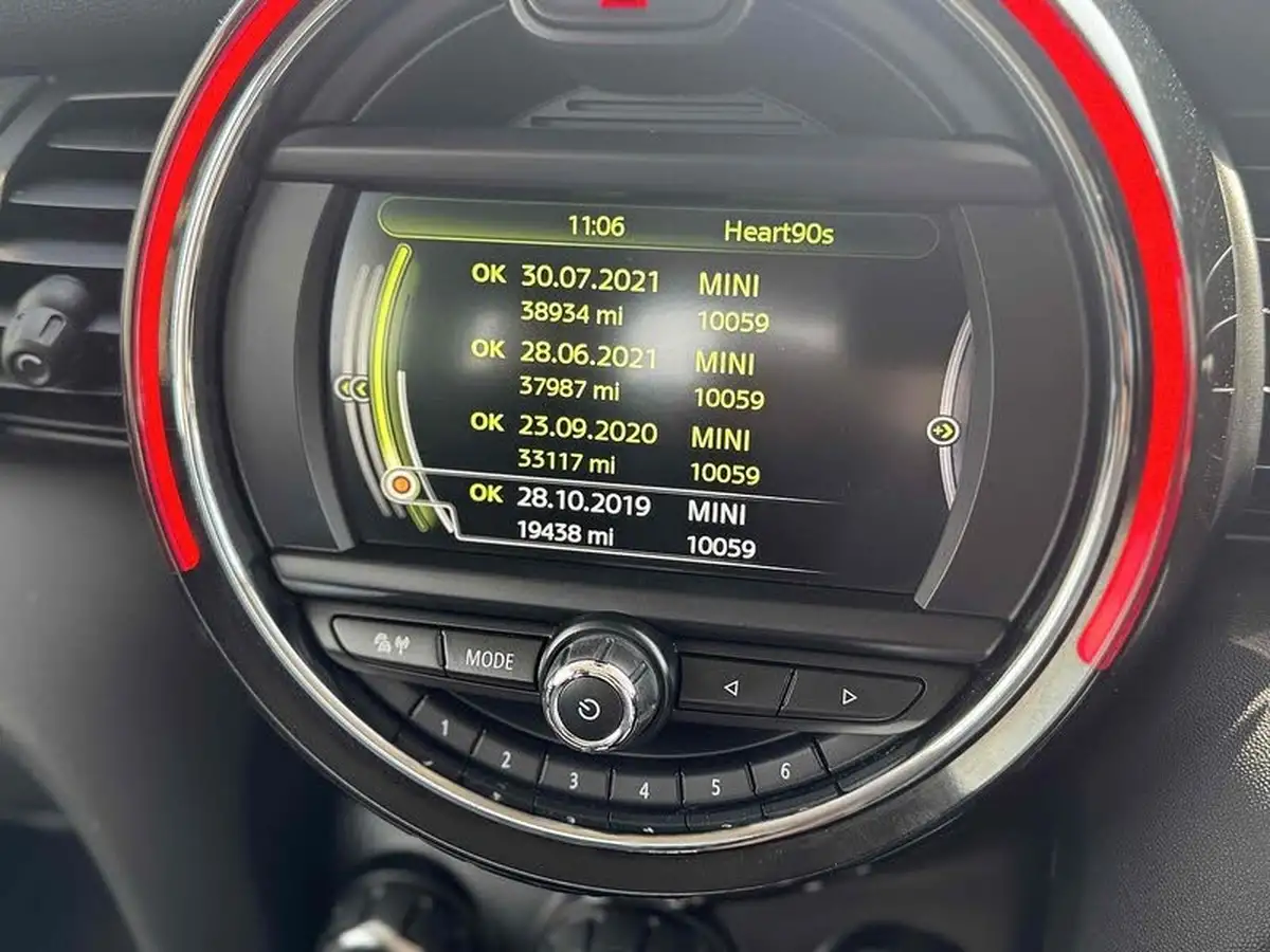 2017-mini-cooper-15-cooper-ss-hatchback-5d-auto-big-29