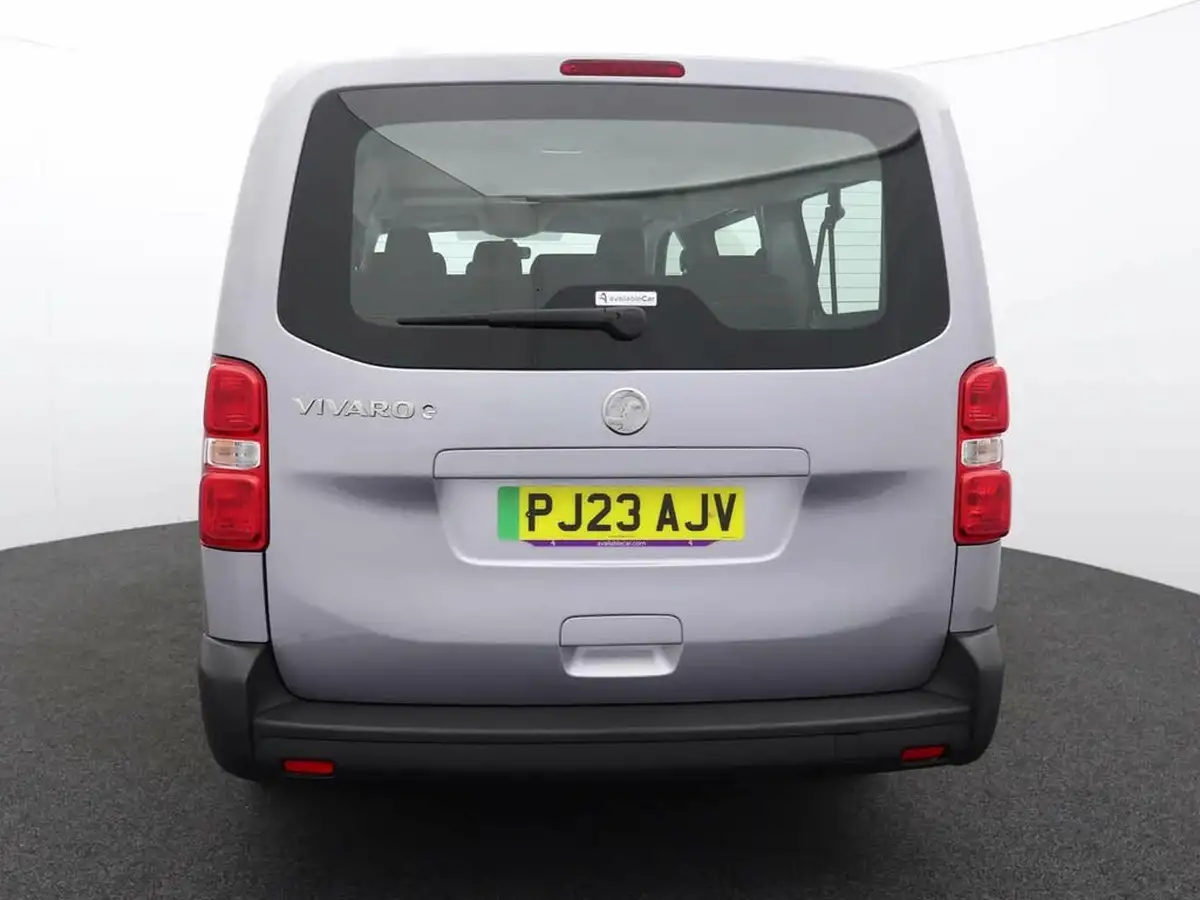 2023-vauxhall-vivaro-life-e-combi-l-big-3