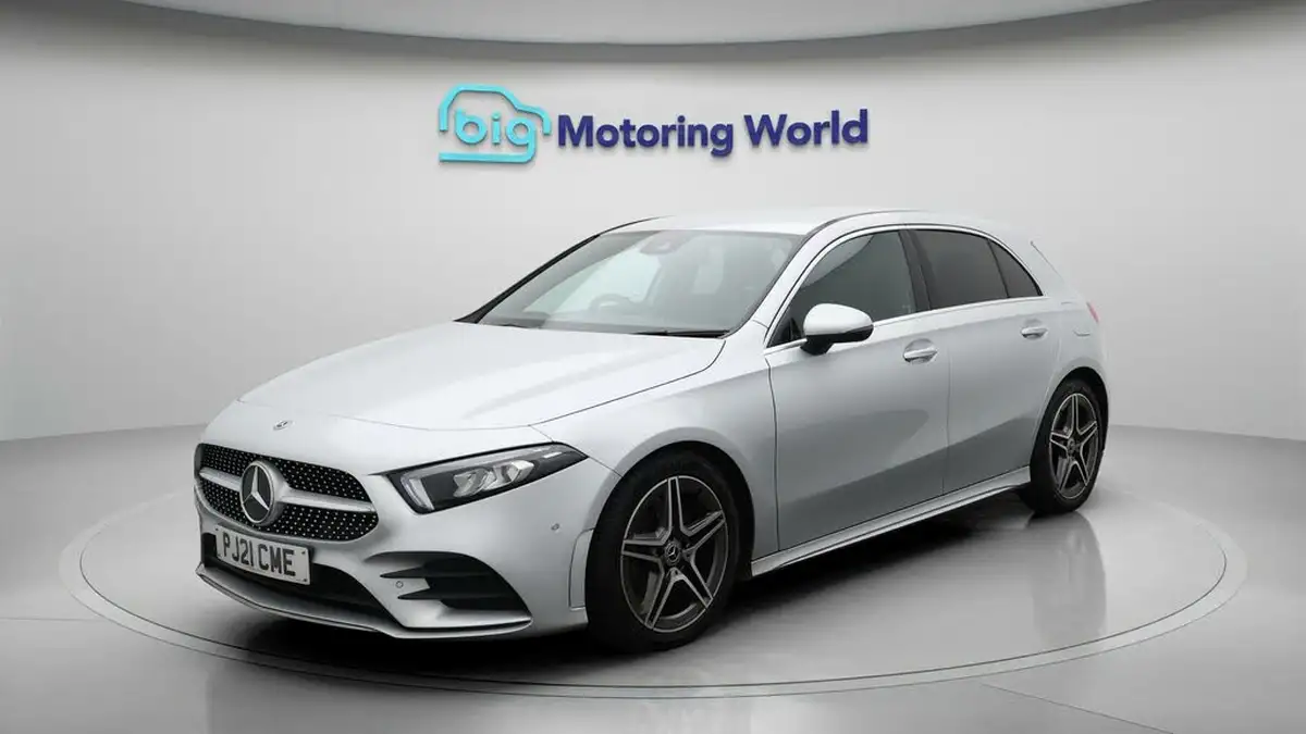 2021-mercedes-benz-a-class-20-a250-amg-line-executive-hatchback-5d-big-3