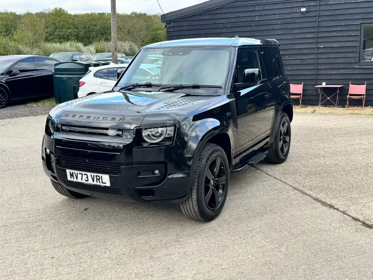 2023-land-rover-90-defender-30-d250-x-dynamic-hse-big-17