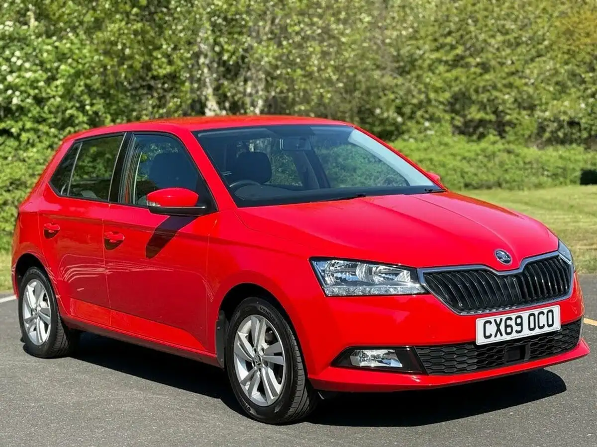 2019-skoda-fabia-10-mpi-se-75ps-ss-hatchback-big-8