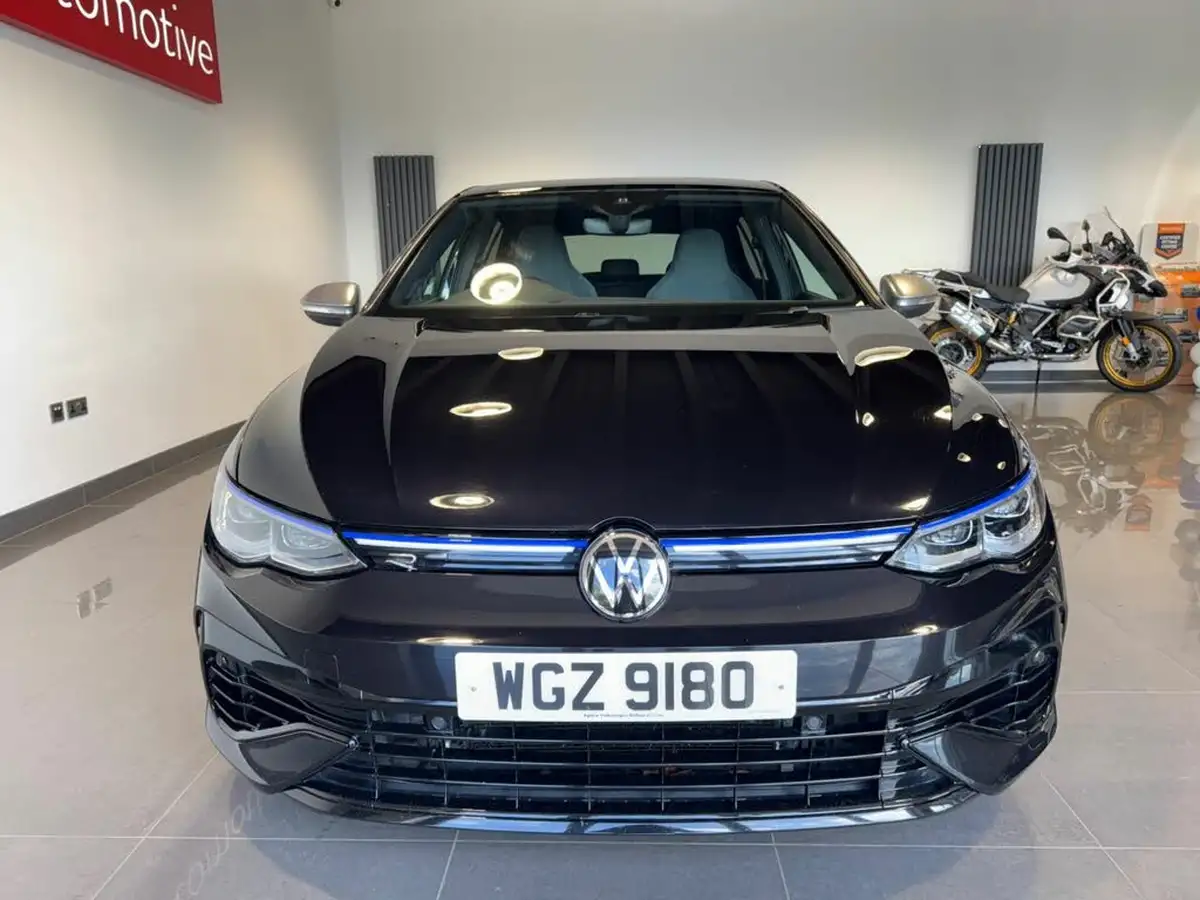 2022-volkswagen-golf-20-tsi-r-320ps-hatchback-big-11