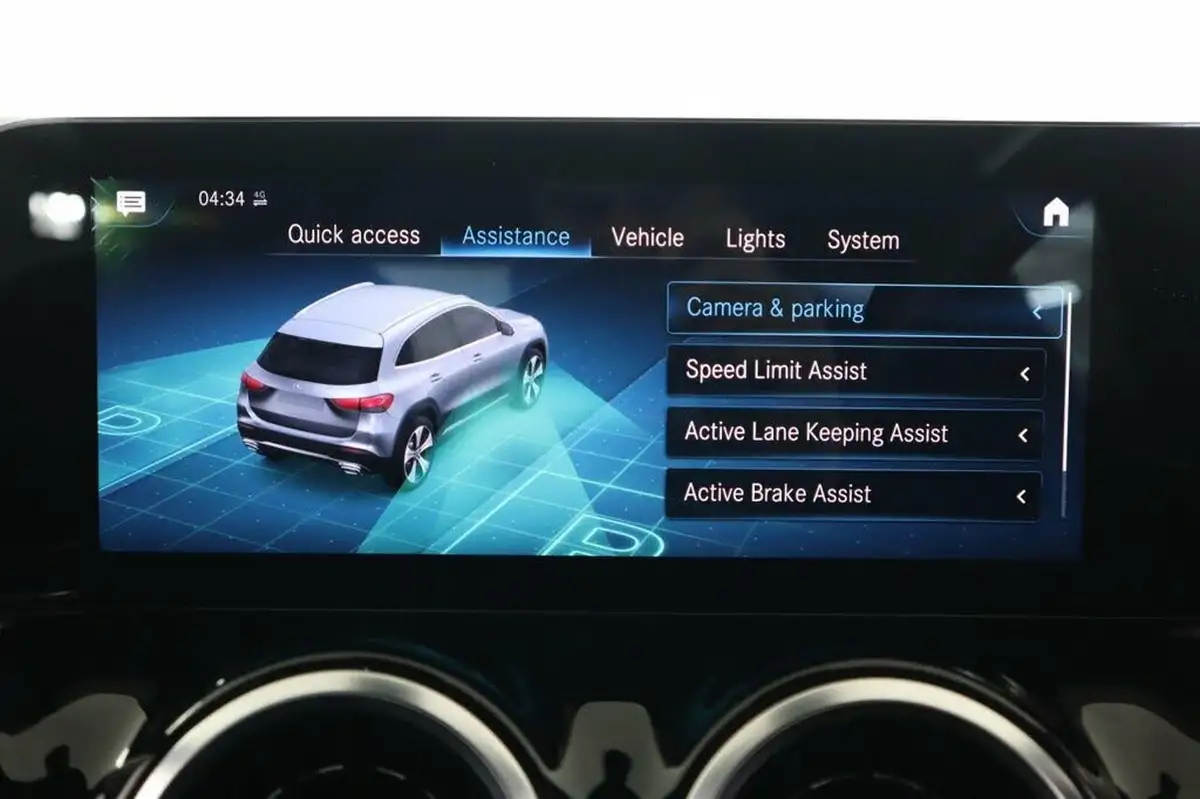2023-mercedes-benz-gla-class-13-gla-200-sport-executive-station-wagon-big-39