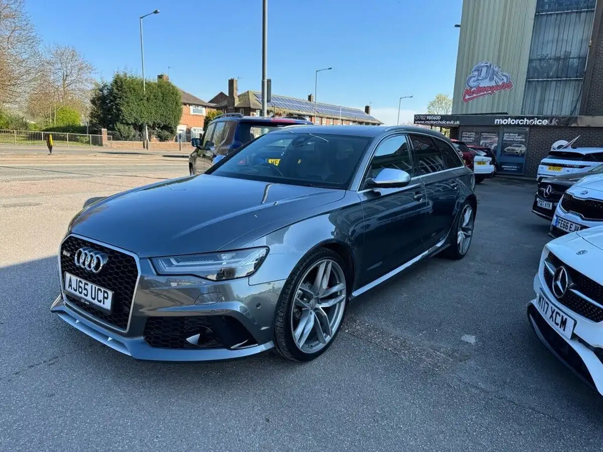 2015-audi-rs6-avant-40-quattro-big-3