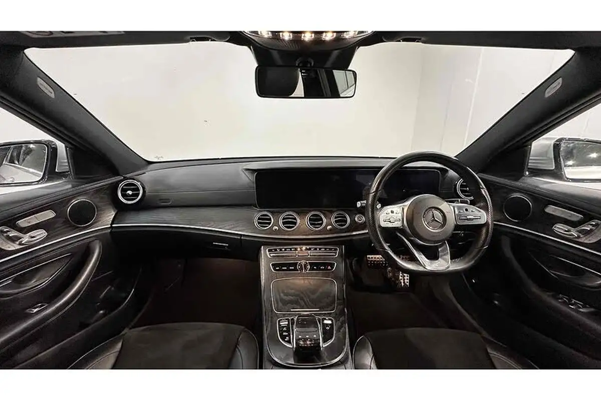 2020-mercedes-benz-e-class-20d-e300de-amg-line-premium-eq-power-saloon-4d-big-1