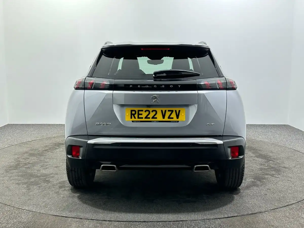 2022-peugeot-2008-suv-12-puretech-gt-eat8-big-6