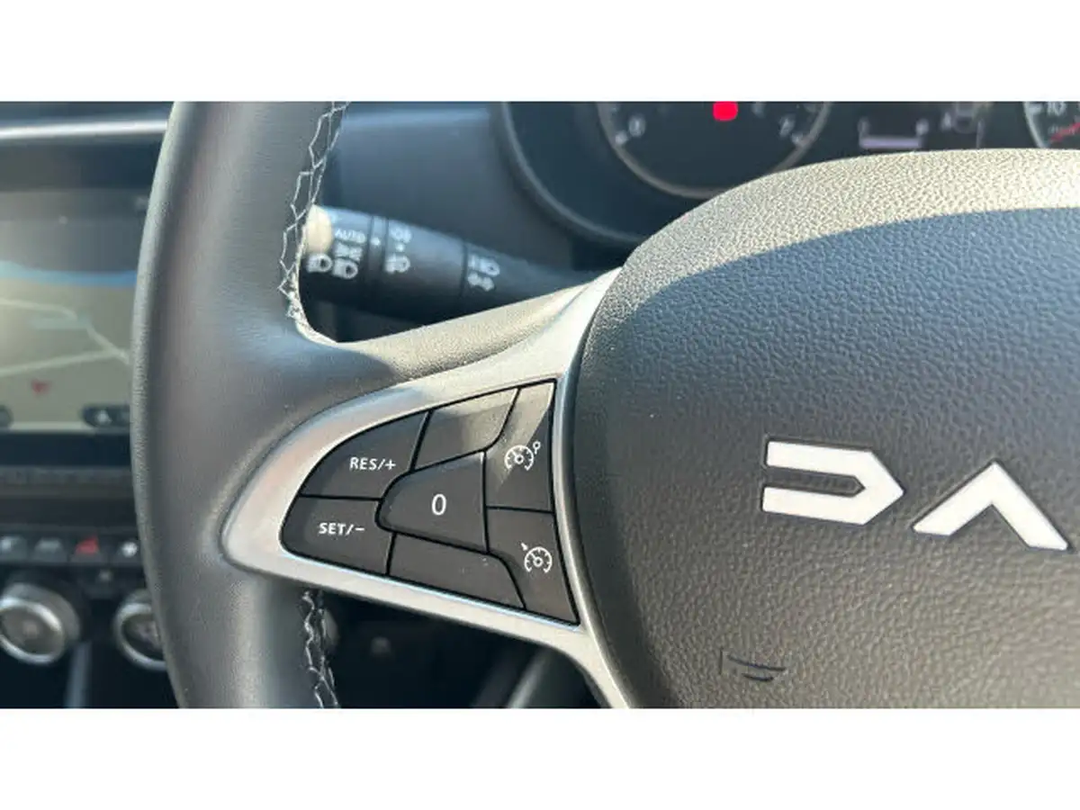 2024-dacia-duster-13-tce-journey-130bhp-1332cc-big-35