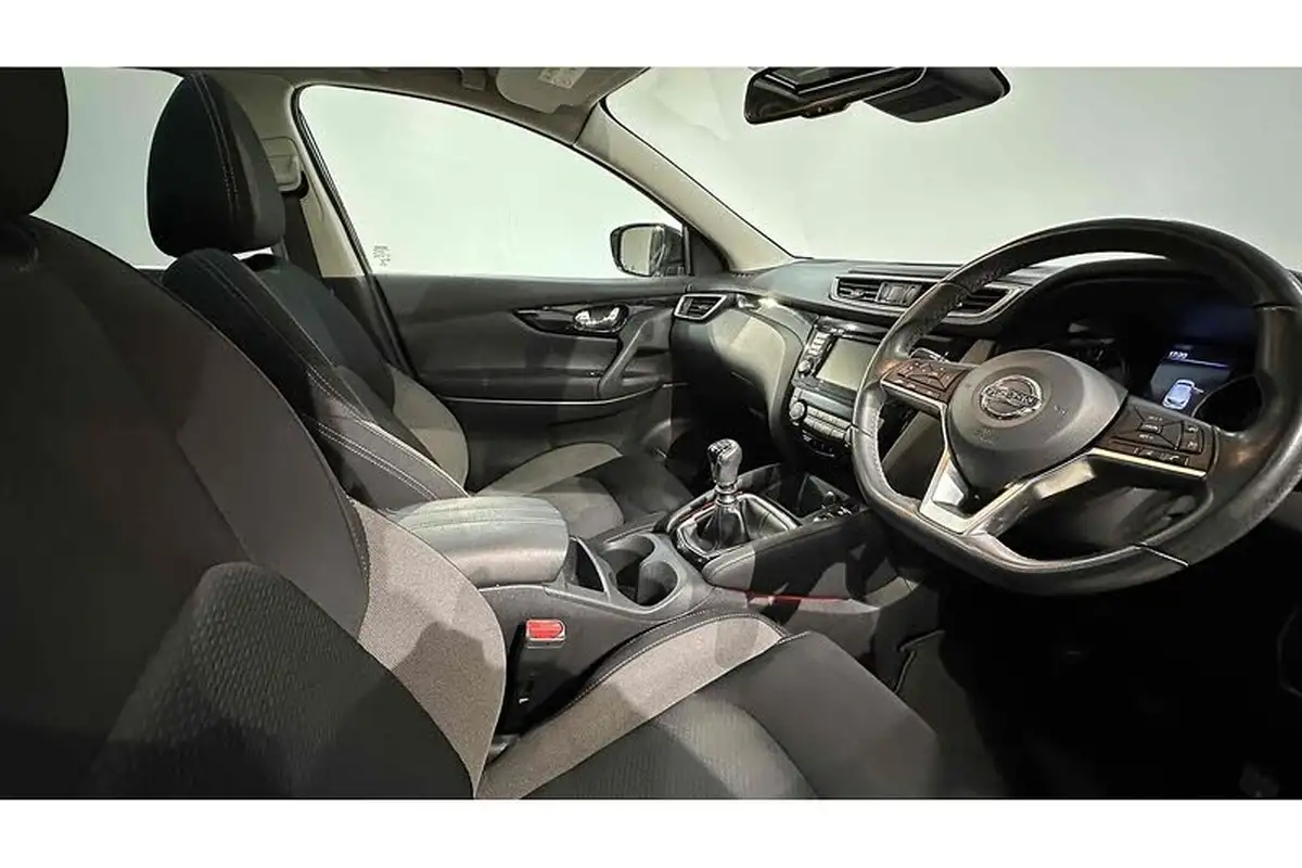2021-nissan-qashqai-13-dig-t-n-connecta-140ps-big-28