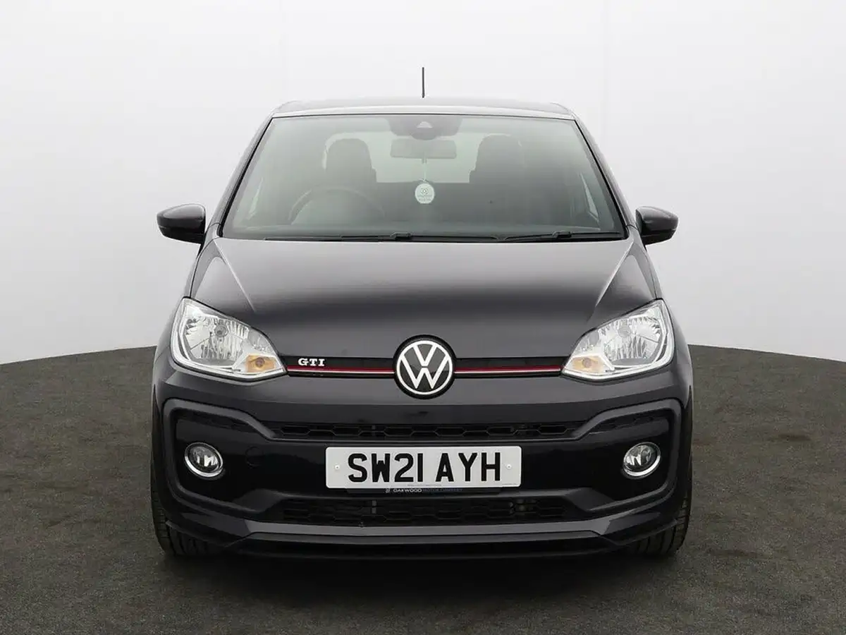 2021-volkswagen-up-10-gti-3d-big-3