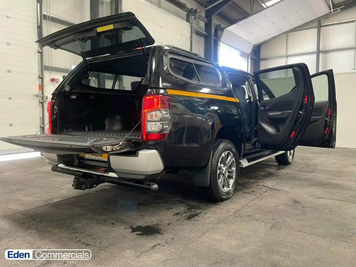 2020-mitsubishi-l200-22di-d-warrior-big-17