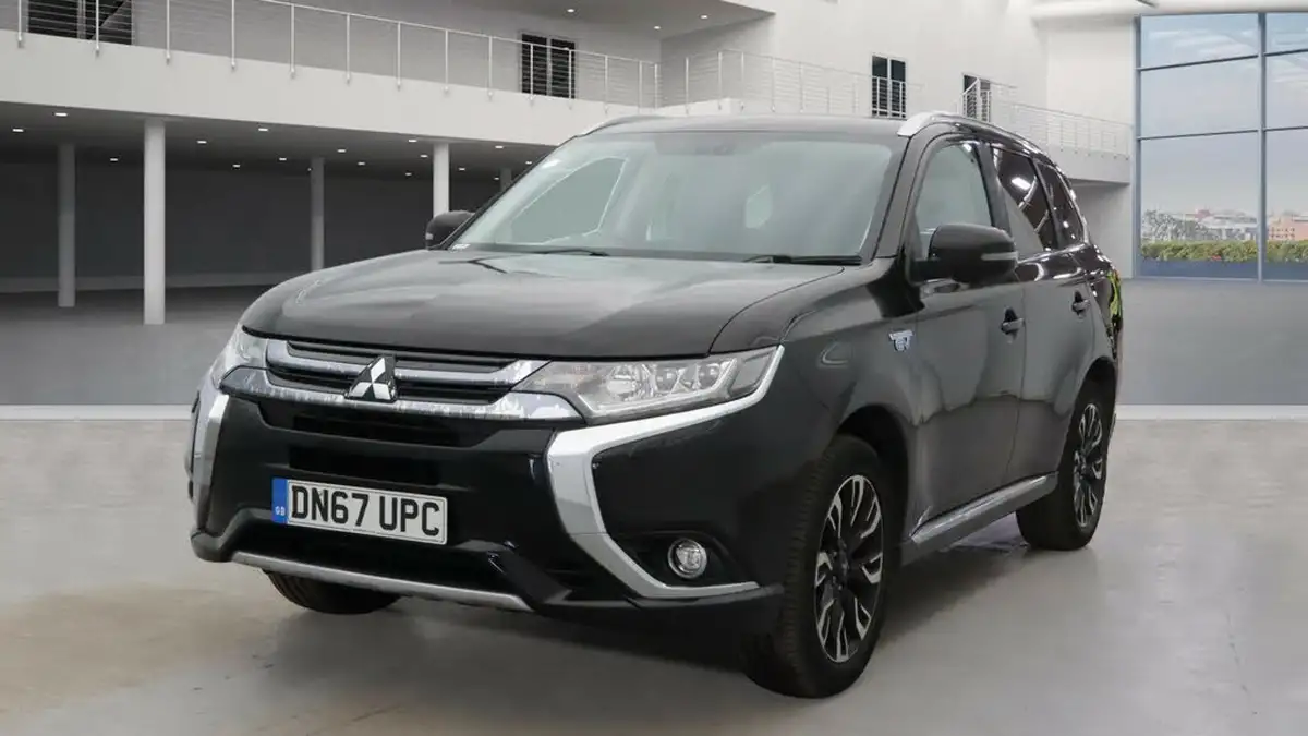2017-mitsubishi-outlander-20-4hs-phev-5st-big-7