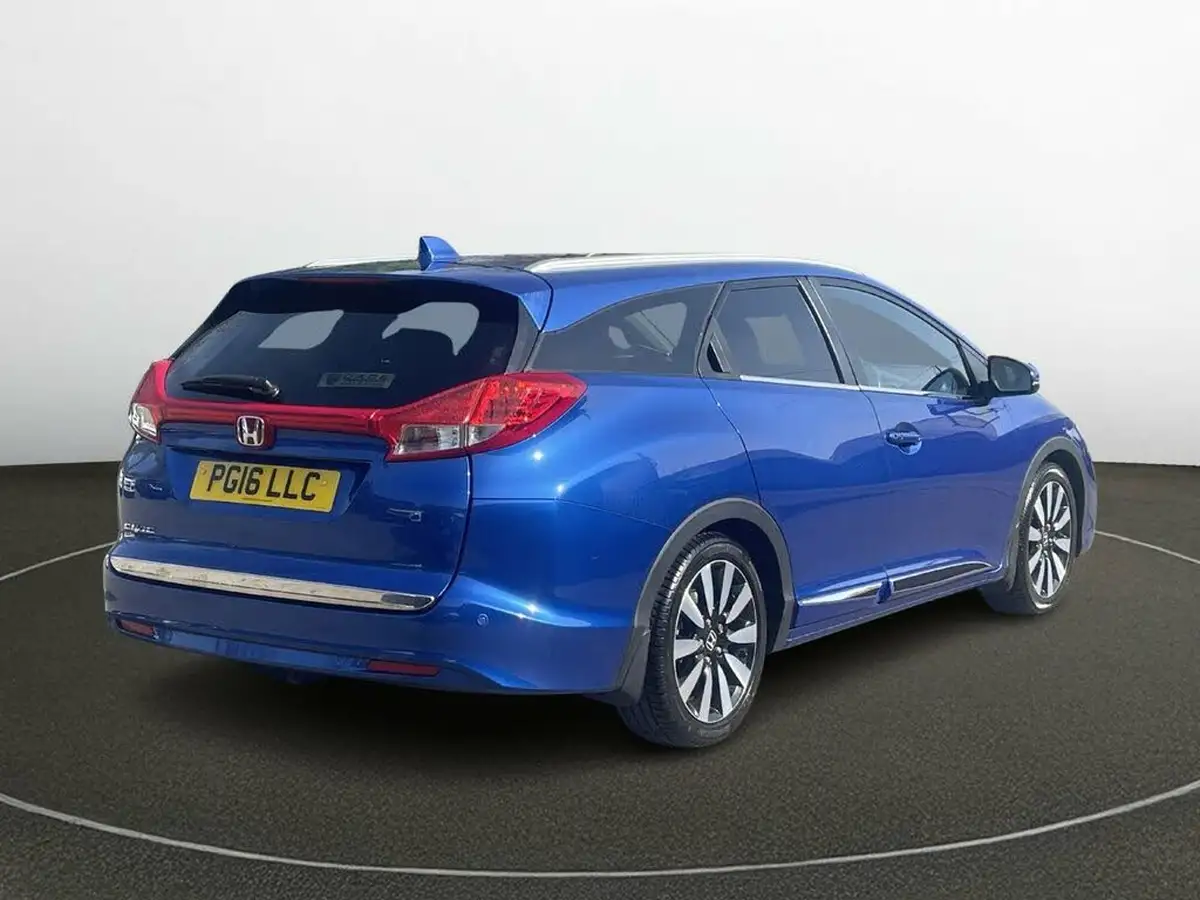 2016-honda-civic-18-ex-plus-honda-connect-with-navi-tourer-auto-big-10