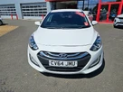 2014-hyundai-i30-16crdi-active-110ps-hatchback-5d-auto-small-4
