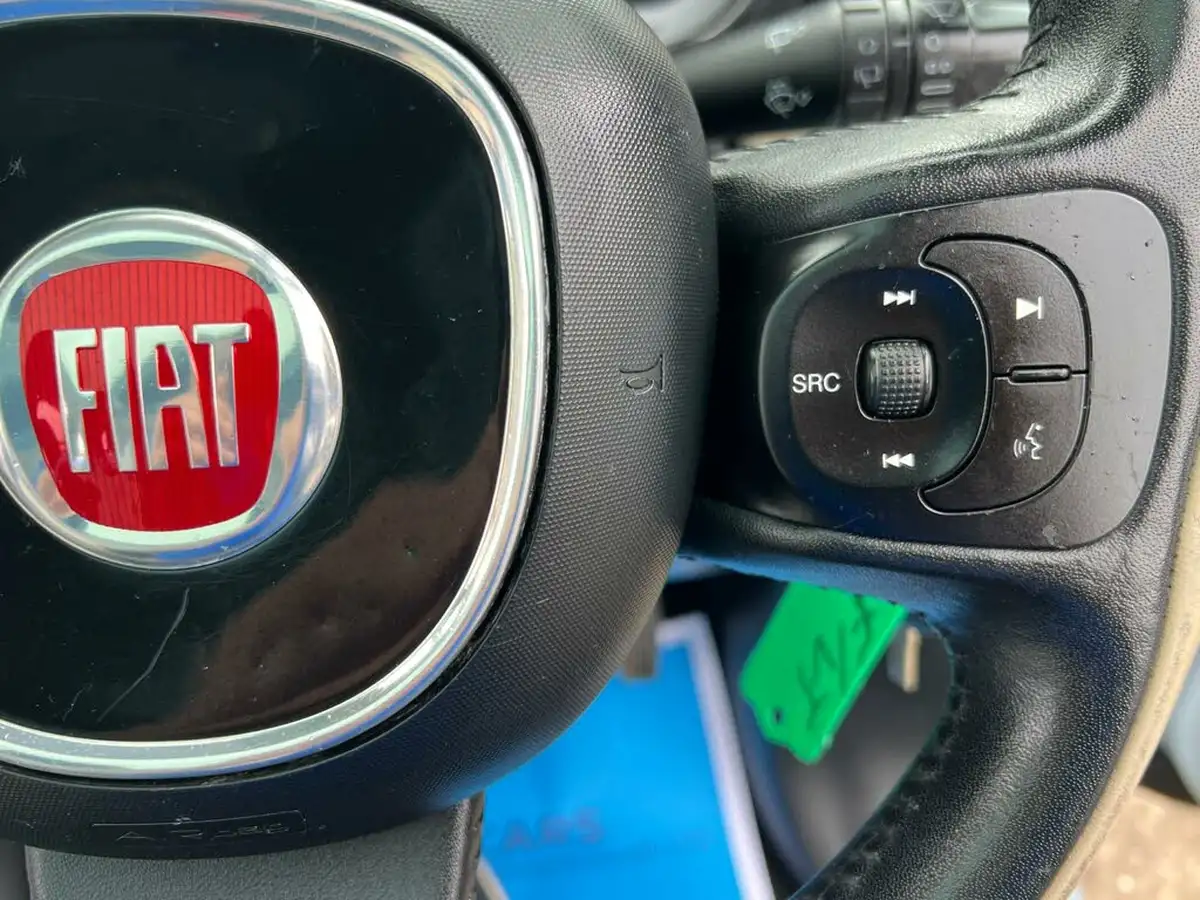 2013-fiat-500l-14-easy-big-25