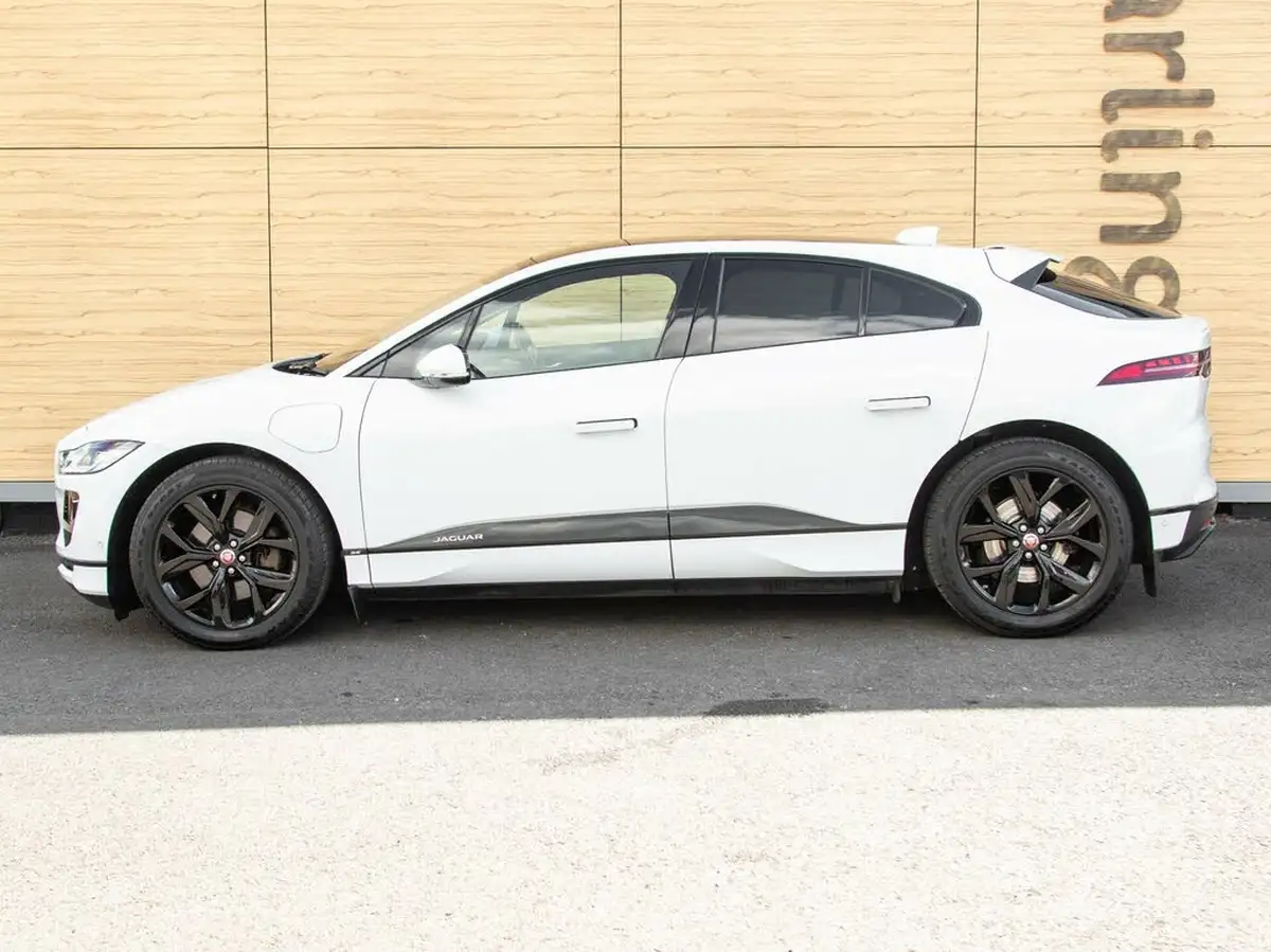 2019-jaguar-i-pace-ev400-se-big-12