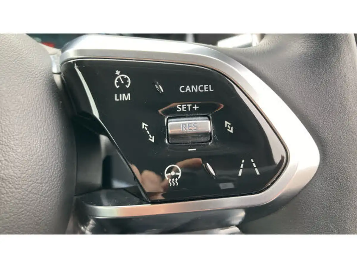 2022-jaguar-i-pace-ev400-hse-big-43