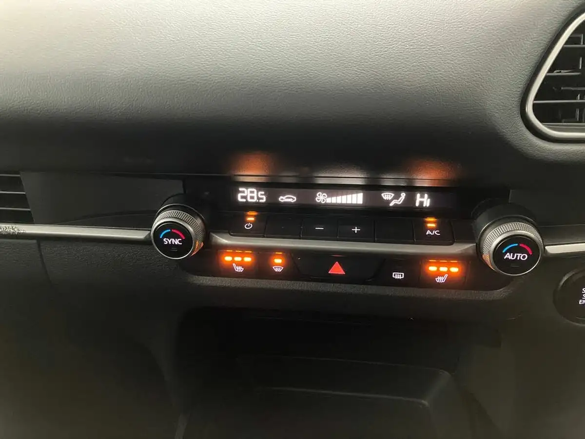 2021-mazda-cx-30-20-e-skyactiv-g-se-l-lux-big-11